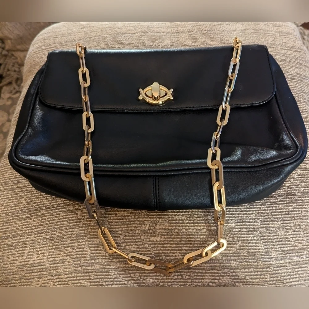Gianni Bernini Italian Leather Chain Strap Handbag